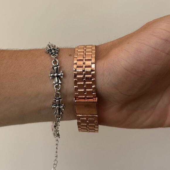 Copied - Casio Digital Watch Black Silver Accents Unisex Retro Y2K Quartz New - Picture 5 of 6